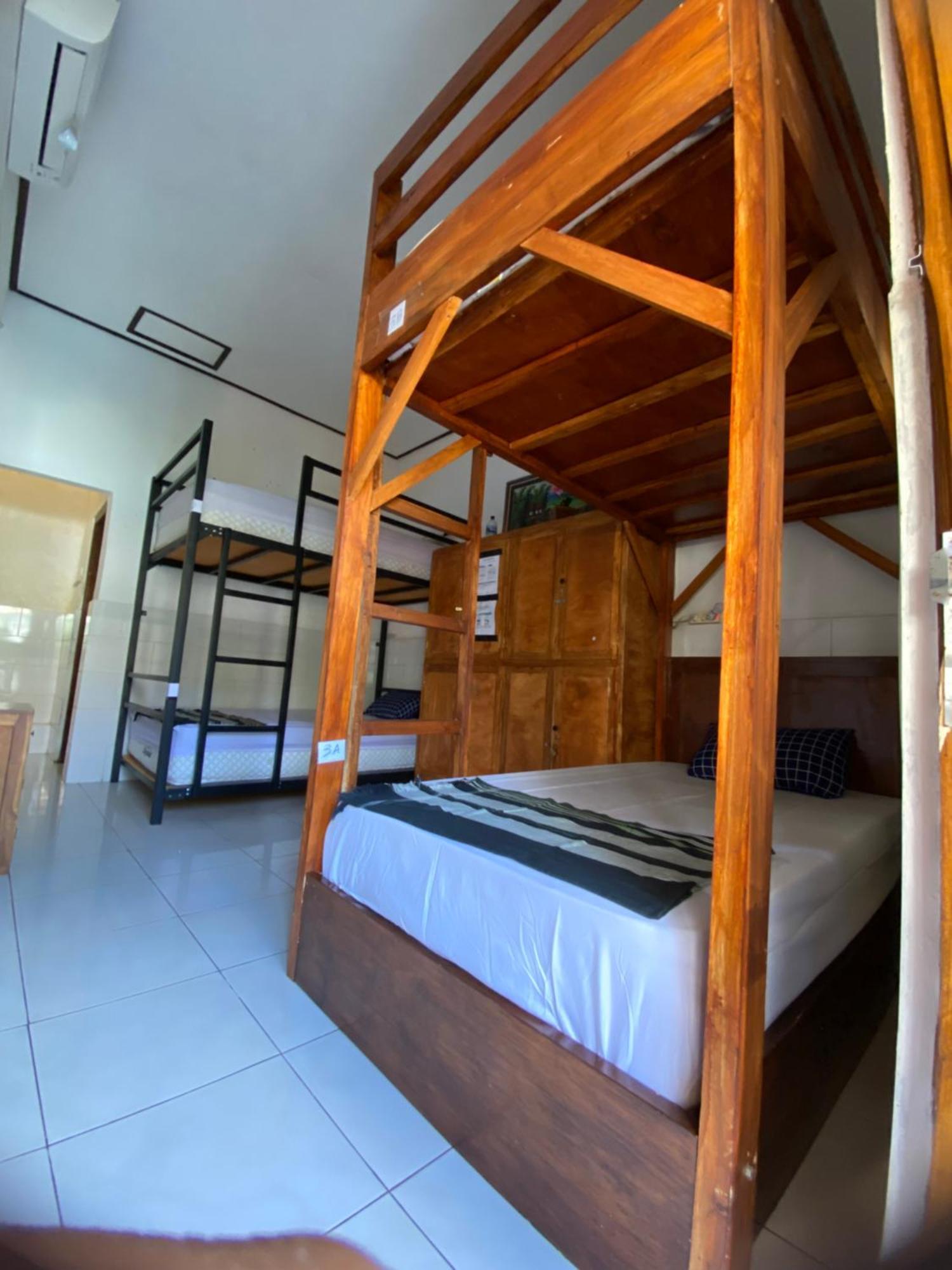 My Art Hostel Batununggul 外观 照片